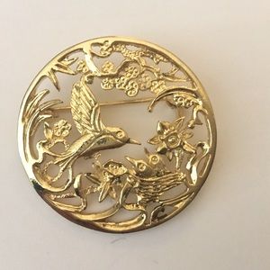 🌷 Women’s Estate Pin 🌷